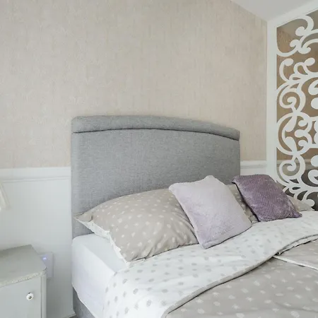 Katica * Balatonkenese